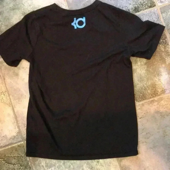 Nike dri fit KD shirt - Picture 4 of 5
